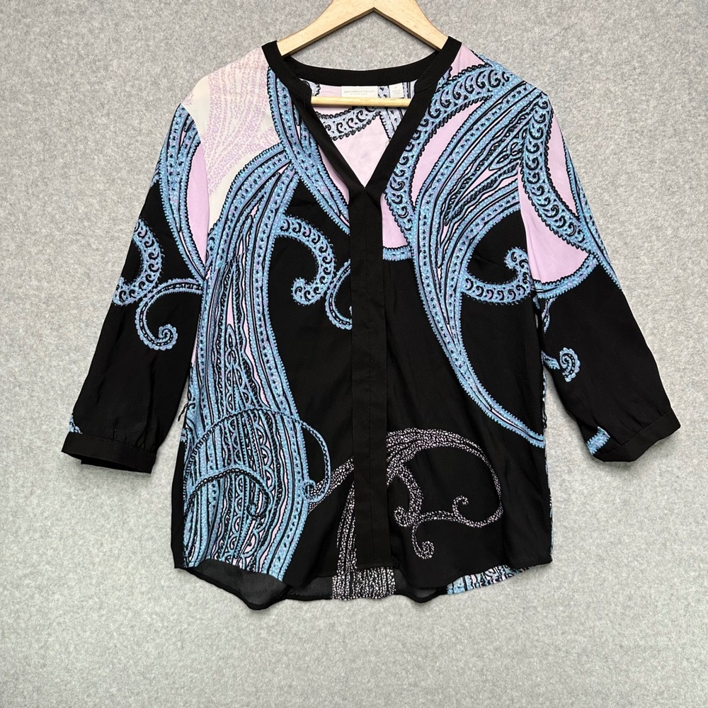 New York & Company Paisley Split Neck Blouse Black Blue Lavender Stretch Medium